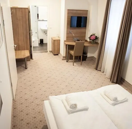 Hotel & Restaurant Schwarzes Kreuz 3*