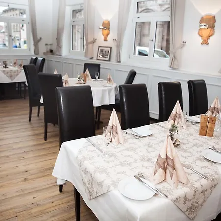 Hotel&restaurant Schwarzes Kreuz Hotel 3*
